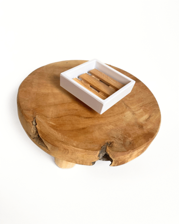 Zeepschaal met inleg van olijfhout