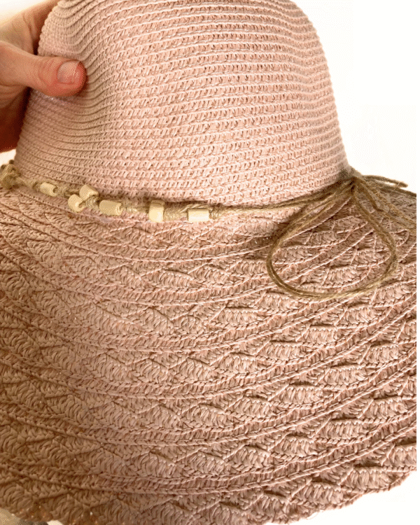 Opvouwbare hoed met brede rand, roze met kralenband + reistasje