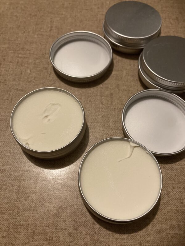 Witte Zalf: met schoonheidsfouten (vernieuwde recept)